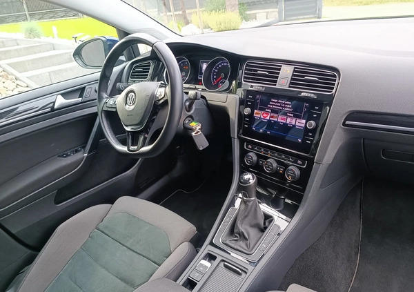 Volkswagen Golf cena 62700 przebieg: 136900, rok produkcji 2019 z Kraków małe 379